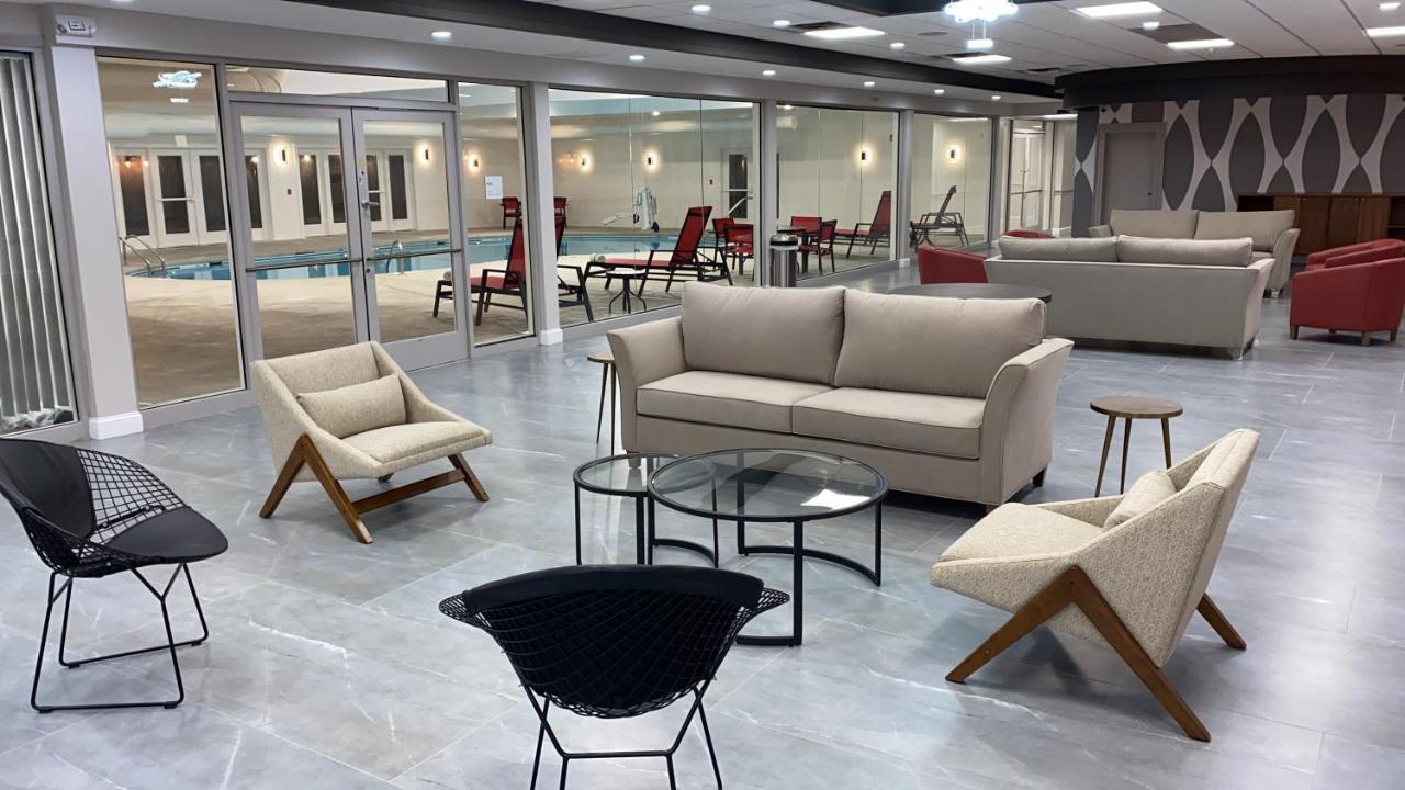 Hotel Ramada By Wyndham Hartford North - Bradley Airport Windsor Locks Exteriér fotografie